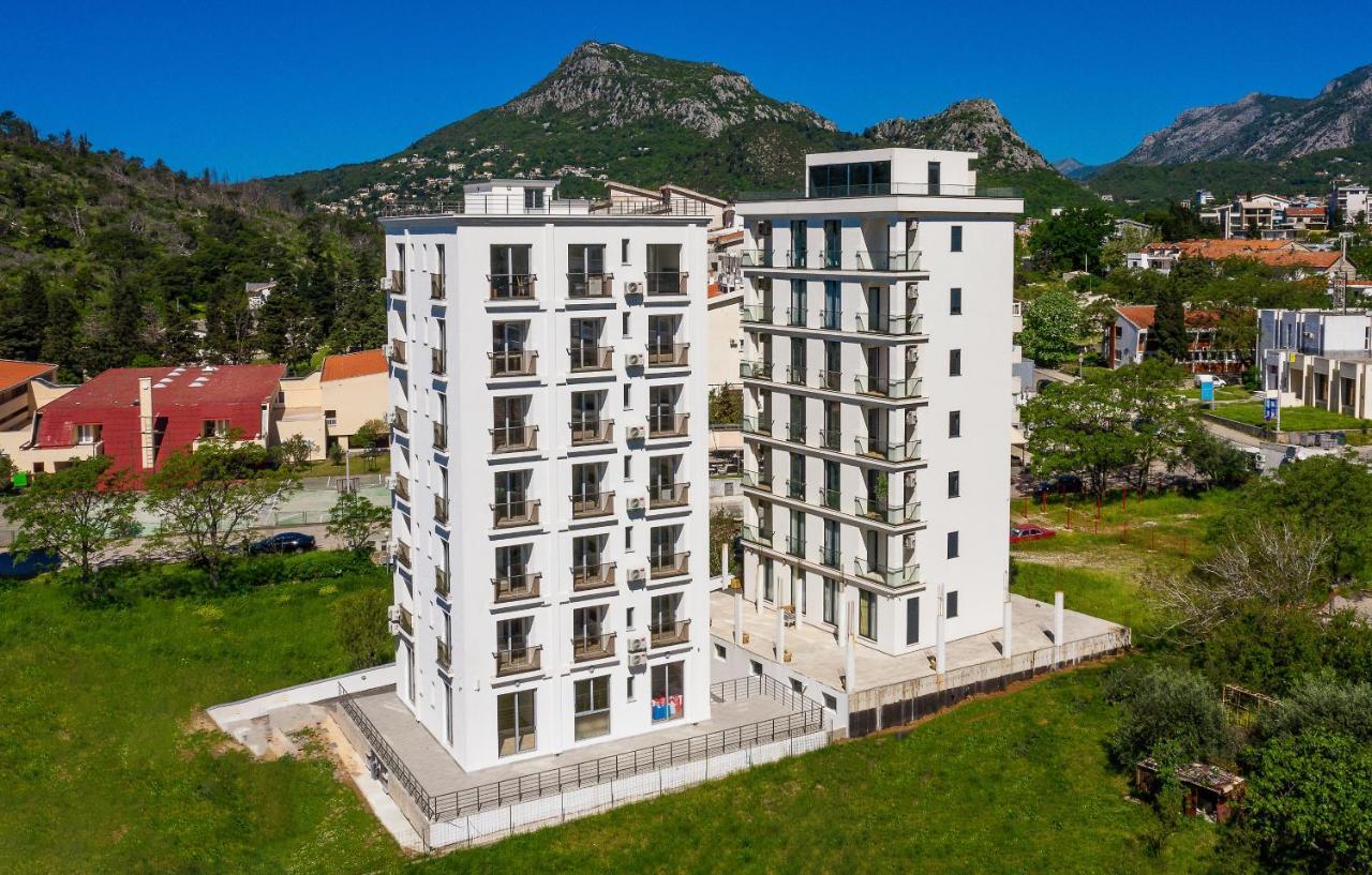 Mariner Apartments Sutomore Exteriör bild
